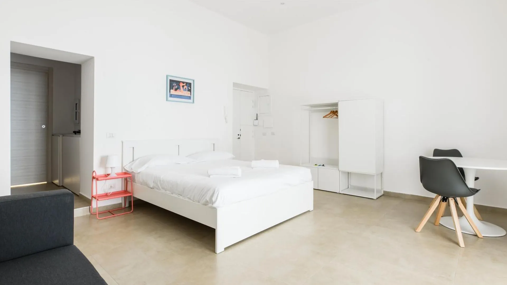 Tofa Apartments By Dimorra Naples 0*,